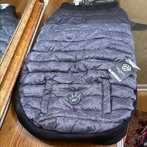 Gray Quilted Dog Jacket. Size 26. (55 to 65 lbs). 2 tone black and gray. Pocket.